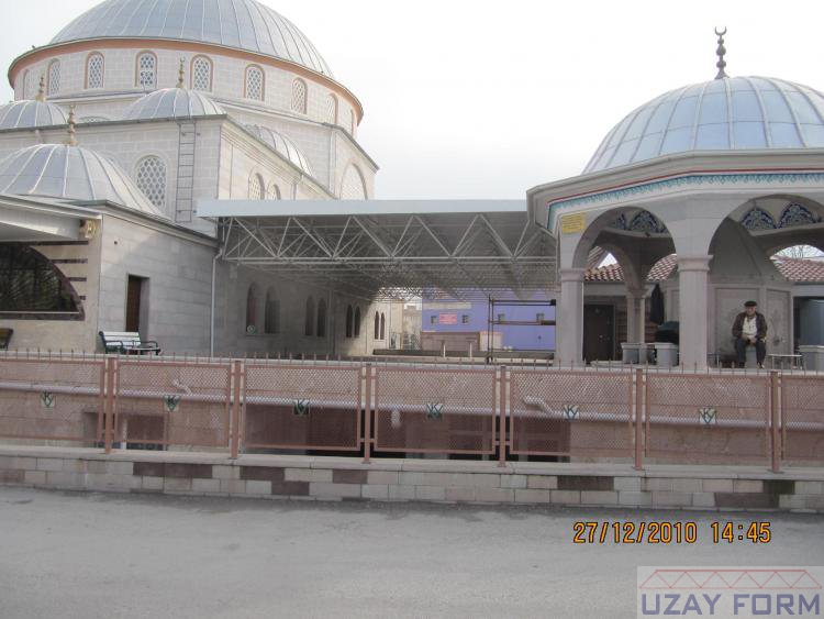 Veysel Karani Camii Avlu