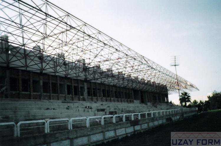 KTÜ Futbol Sahası Tribünü